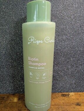 Rizos Curls Biotin Shampoo 10 fl oz Hair Strengthening Reduce Shedding Ckeanser